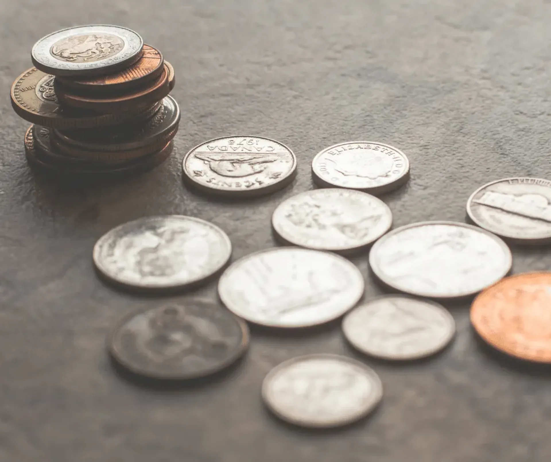 DATACOIN ayuda a descomprimir filas y gestiones por concepto de depósitos en monedas